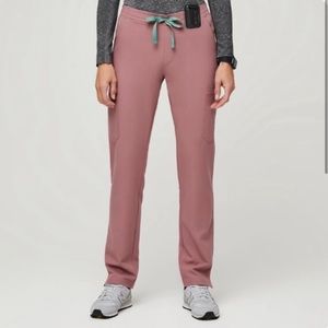 NWOT FIGS YOLA SKINNY MINERAL MAUVE PANTS